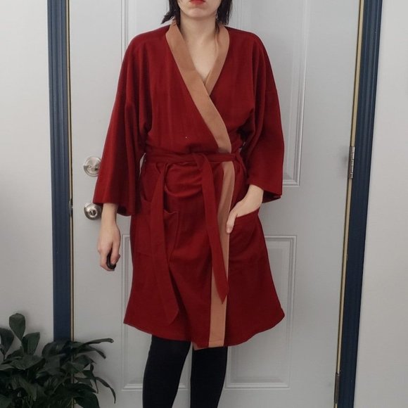 80s Red and Tan Robe - Picture 1 of 5